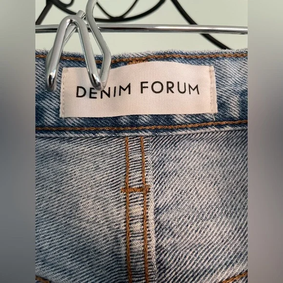 NWOT Aritzia Denim Forum The BF High Rise Loose Jeans - Picture 5 of 12